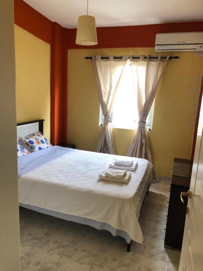 Thomi'S House. Villa Gerakini Bagian luar foto