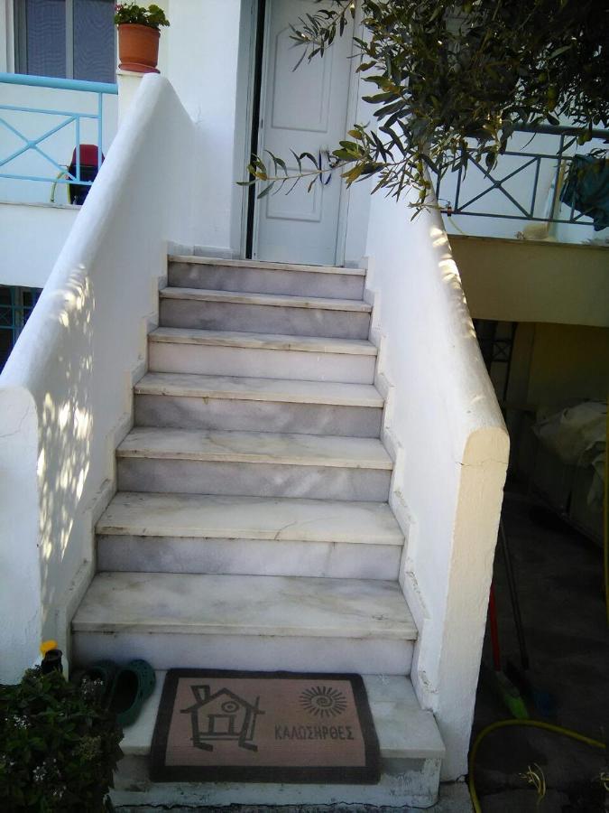 Thomi'S House. Villa Gerakini Bagian luar foto